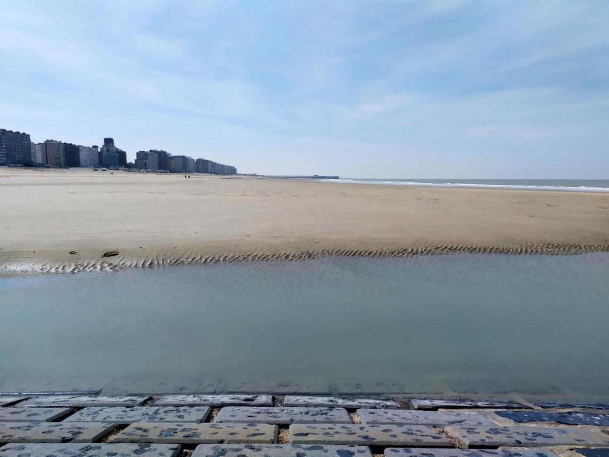 Appartement Douze Mer Blankenberge Exteriör bild